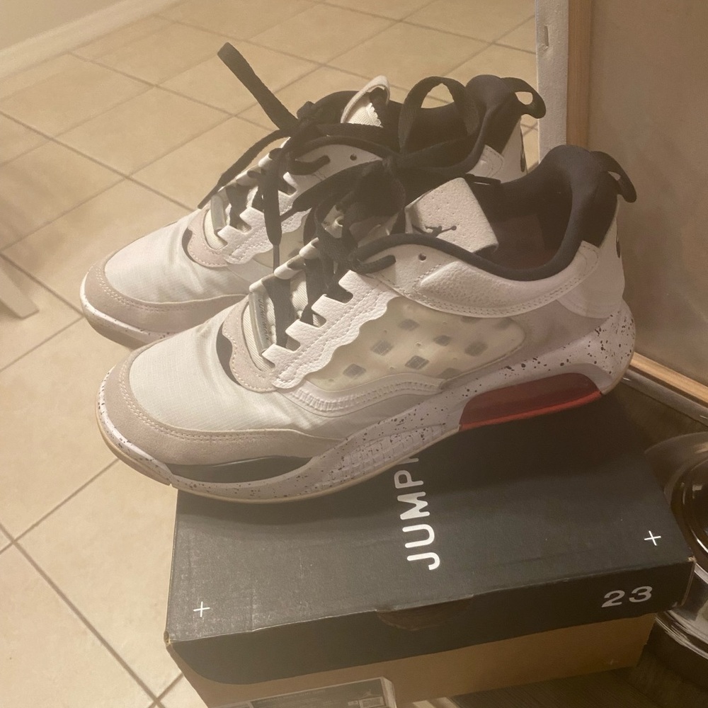 Jordan Tennis Shoes